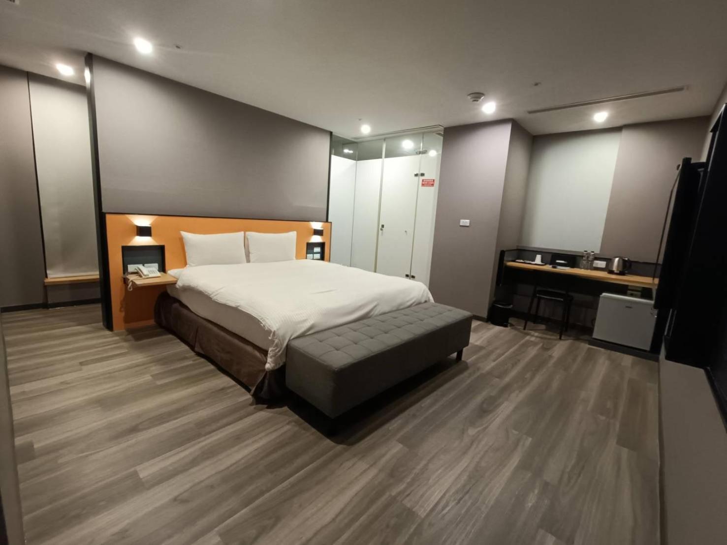Hotel Walker-Taoyuan Zewnętrze zdjęcie
