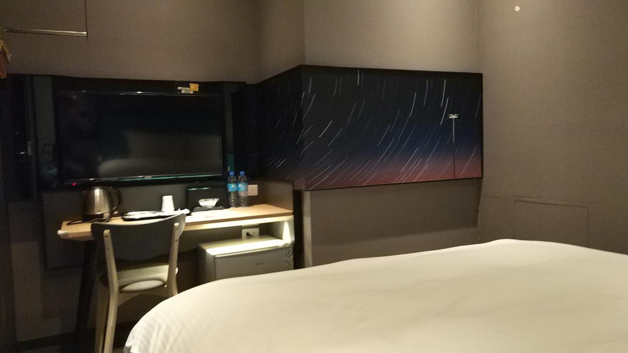 Hotel Walker-Taoyuan Zewnętrze zdjęcie